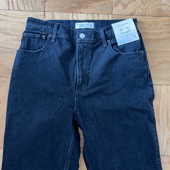 Abercrombie & Fitch Denim - NWT abercrombie jeans